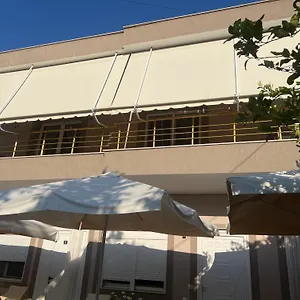  Apartamento Fatos 1 -apartments Near The Albania